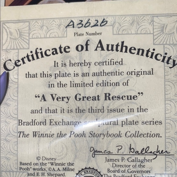 Discontinued Bradford Exchange Winnie The Pooh Book Collection A Very Great Resc - Picture 3 of 5